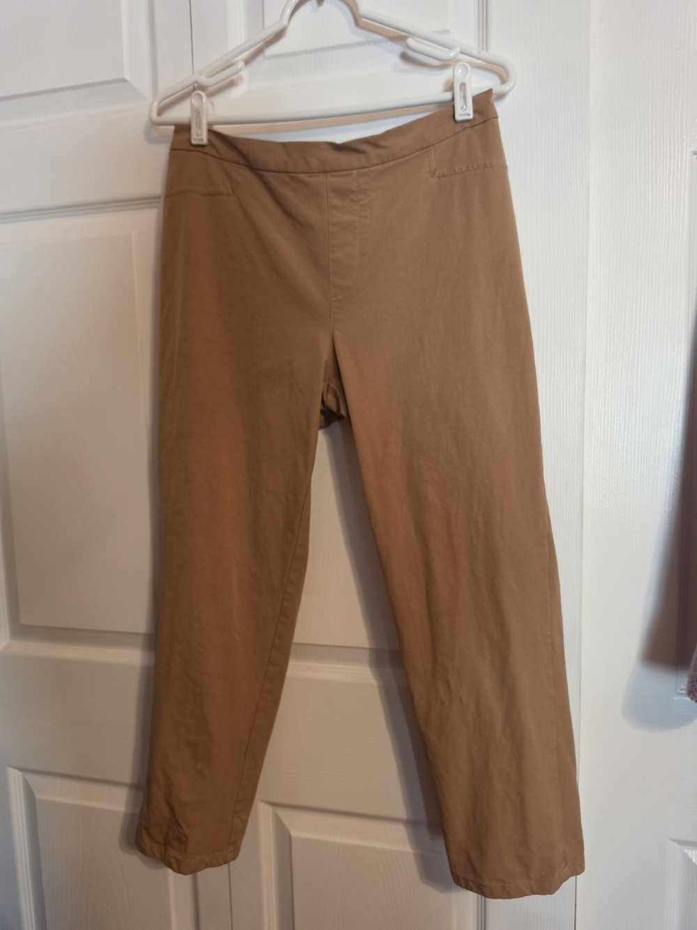 Isaac Mizrahi Cropped Straight-Leg Pants in Camel
